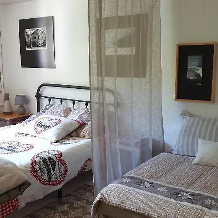 Agreable D'hotes, Au Calme, Dans La Nature Bed & Breakfast