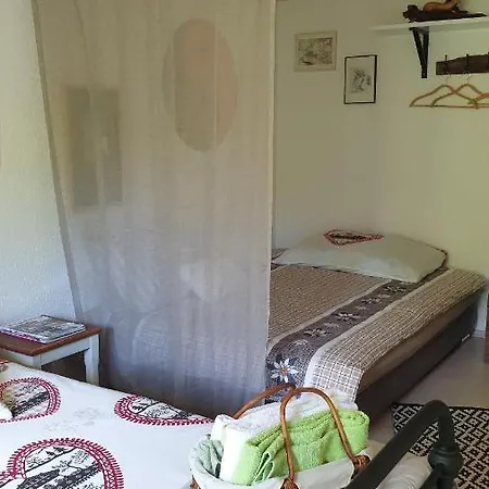 Bed & Breakfast Agreable D'hotes, Au Calme, Dans La Nature Roches