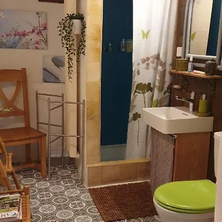 Panzió Agreable D'hotes, Au Calme, Dans La Nature